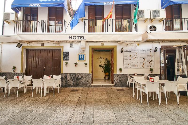 Hotel Virgen de los Reyes - image 21