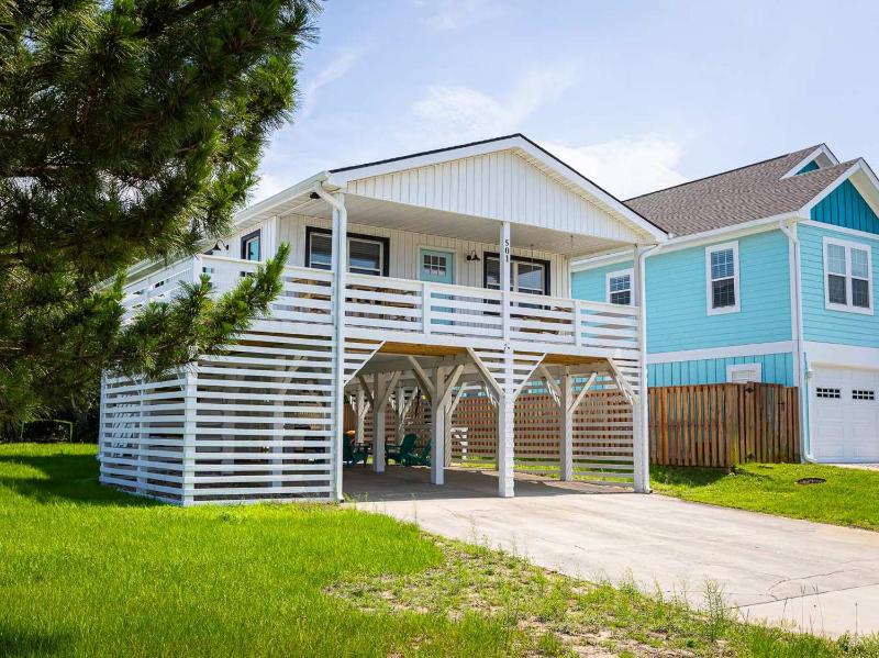 Newly Updated Cottage in the Heart of KDH - image 14