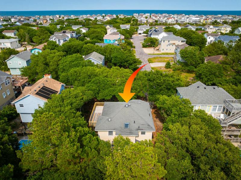 Secluded Oceanside Retreat Short Walk to Beach - image 7