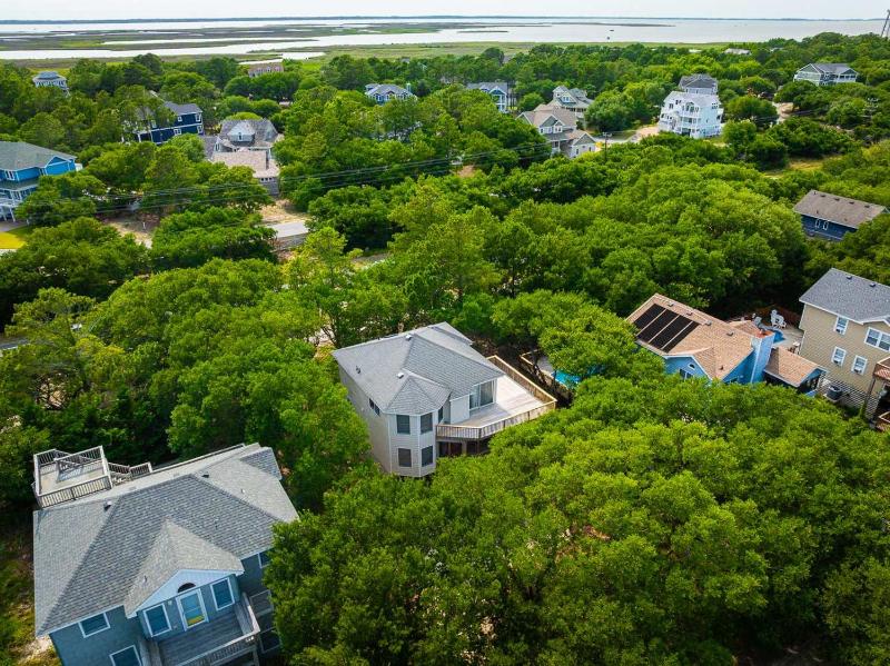 Secluded Oceanside Retreat Short Walk to Beach - image 27