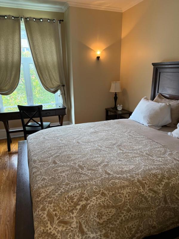 The Century House Bed and Breakfast Ottawa - image 12