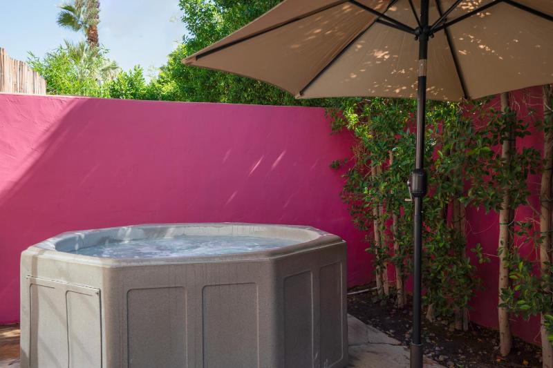 Talavera Palm Springs Hotel - 21 & Over - image 21