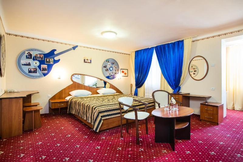 Super Deluxe Double Room image 4