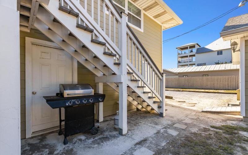 Holzworth House by Oversee 30A - image 9