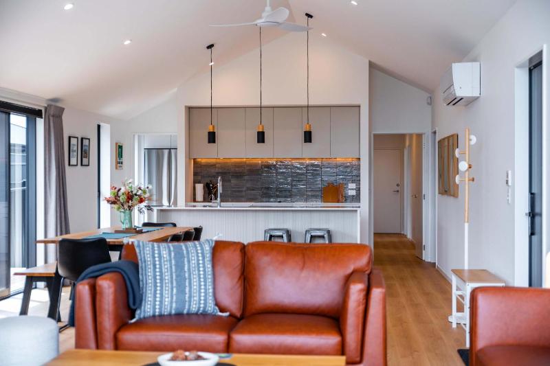 Mountainlight Escape - With Lake and Alpine Views - image 16