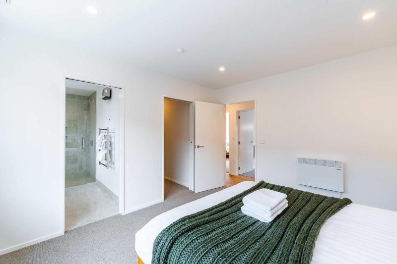 Mountainlight Escape - With Lake and Alpine Views - image 19