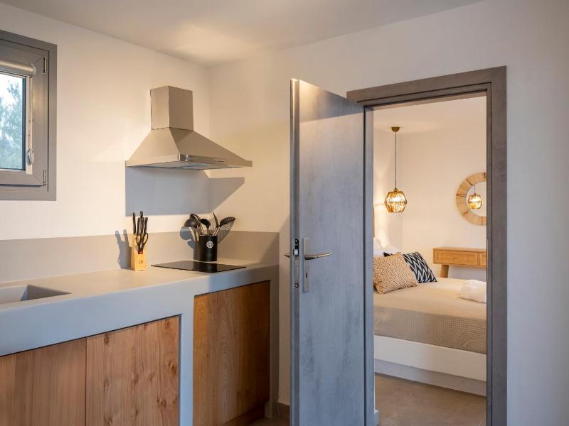 Paranthos Island Living - image 4