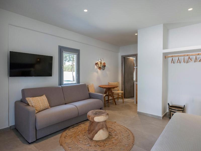 Paranthos Island Living - image 31