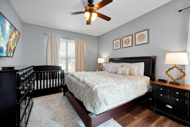 Family-Friendly 6-Bedroom Villa with Pool Game Room and Themed Bedrooms at Emerald Island Resort - image 14