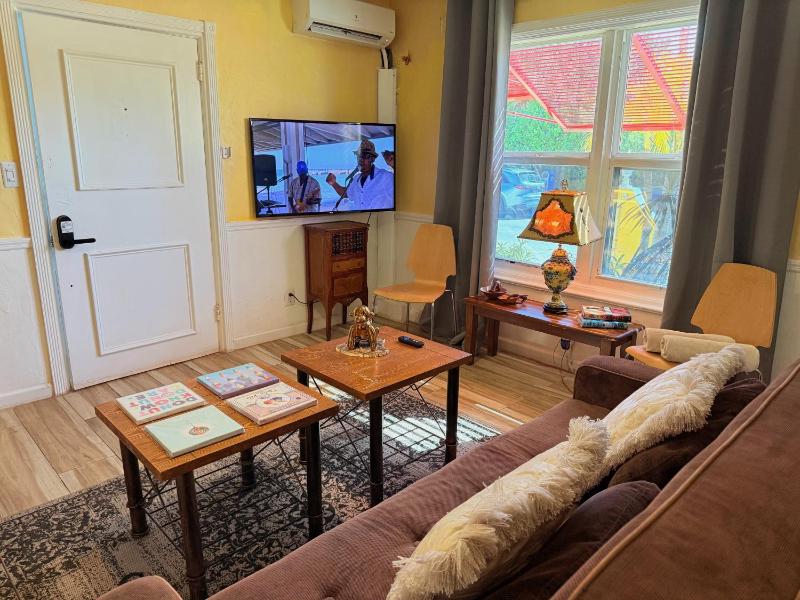 Sinclair Boutique Hotel - image 33