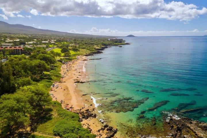 Luxe Maui Beach Retreat Walk to Kamaole Beach - image 49