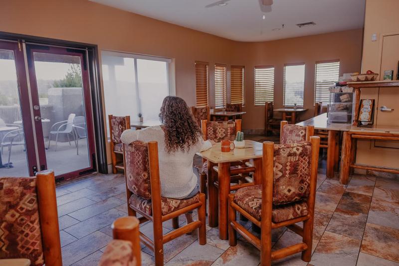 Southwest Inn At Sedona - image 41
