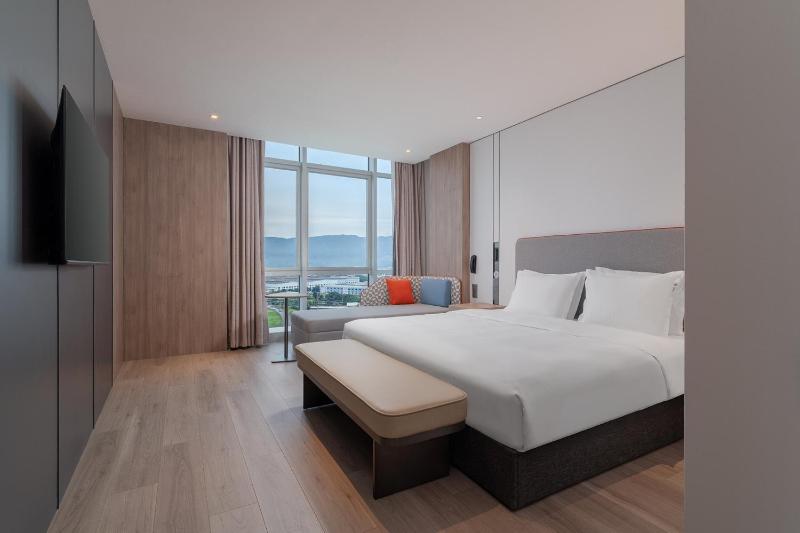 Holiday Inn Express Chongqing Liangjiang Yufu by IHG - image 13