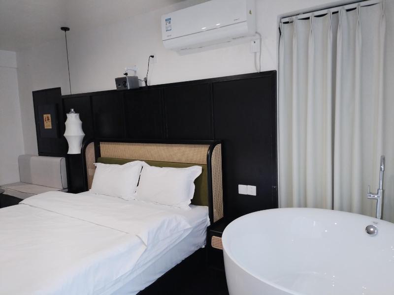 Chongqing Justom Serviced Apartment 14 - image 10