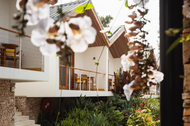 Hemingways Retreat Kigali - image 11
