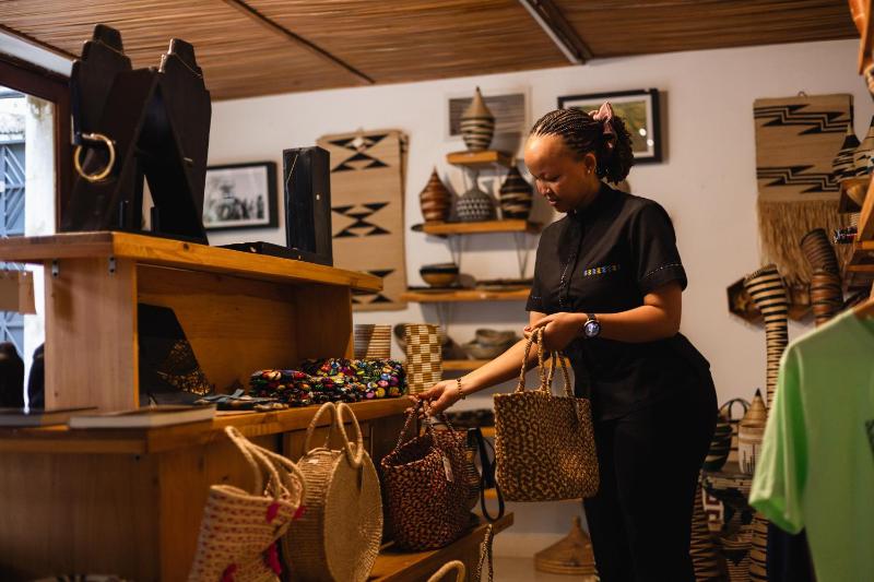 Hemingways Retreat Kigali - image 14