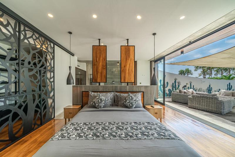 Villa Aless - Designer 4BR Villa with Sauna Jacuzzi Ice Bath Gym & Rooftop - image 39