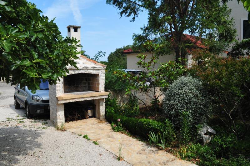 Seaside apartments with a swimming pool Supetar Brac - 11360 - image 12