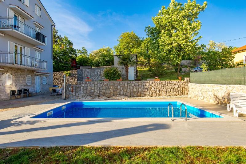 Family-friendly apartments with swimming pool Rijeka - 14294 - image 7