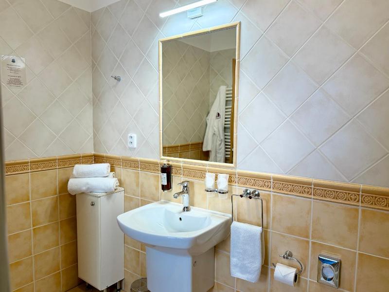 Penzión Hradbová Old Town Residence & SPA - image 47