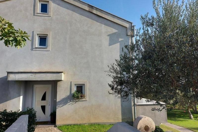 Apartments with parking space Pakostane - Biograd - 24713 - image 16