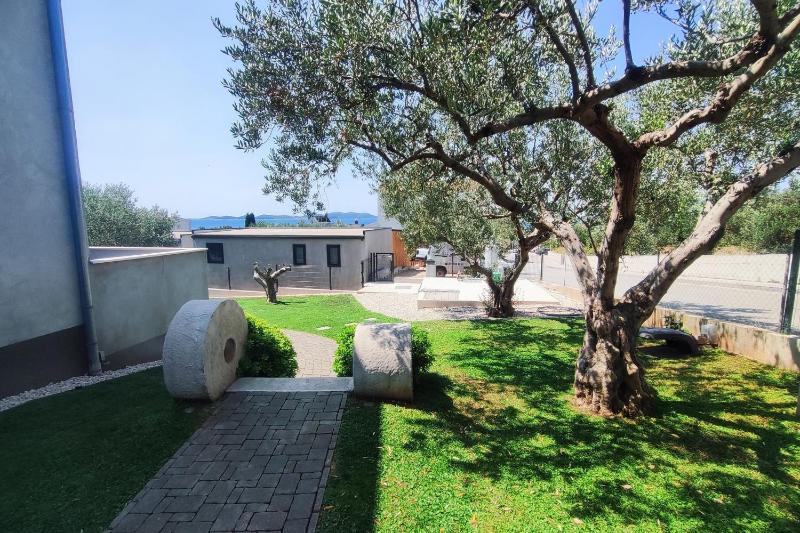 Apartments with parking space Pakostane - Biograd - 24713 - image 13