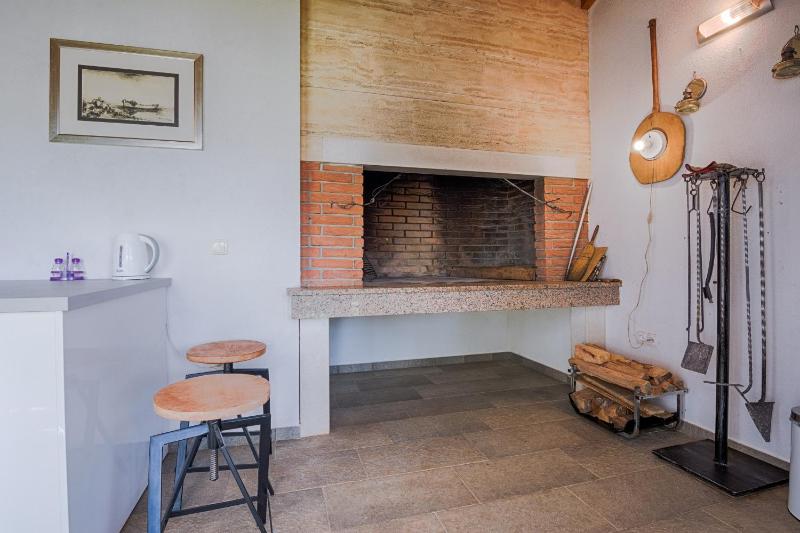 Family-friendly apartments with swimming pool Vir - Kozjak Vir - 18542 - image 22