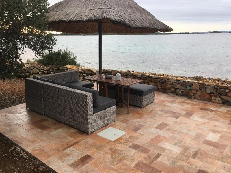 Family-friendly apartments with swimming pool Cove Modrave Sibenik - 20191 - image 11