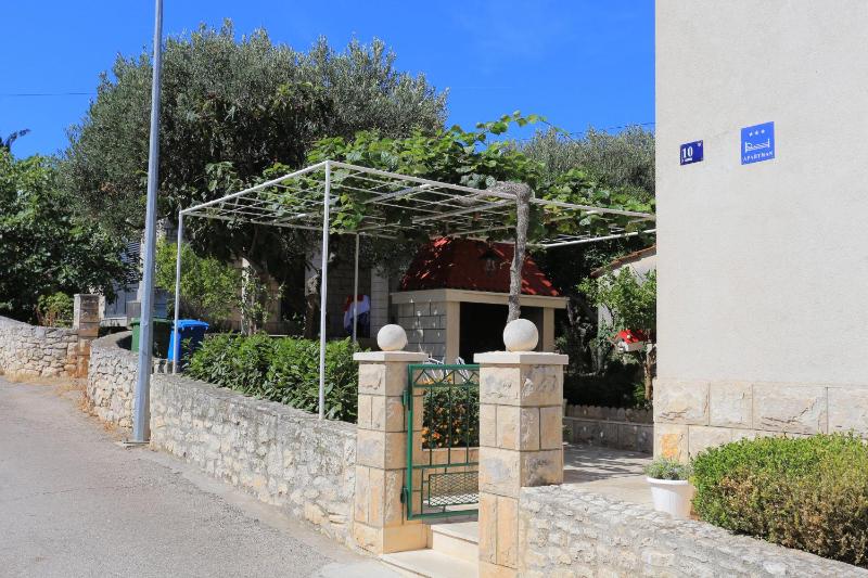 Apartments with parking space Supetar Brac - 21655 - image 20