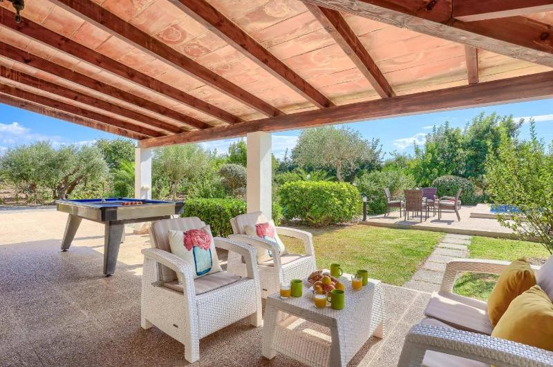Villa Garriguer by Villa Plus - image 12