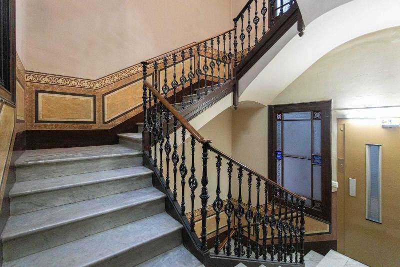Unique Rentals - Luxurious Oasis - image 7