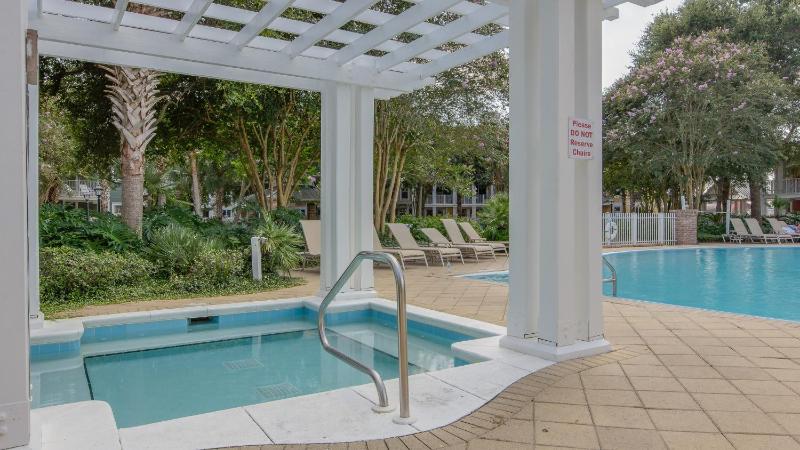 Market Street Inn 337 - image 3