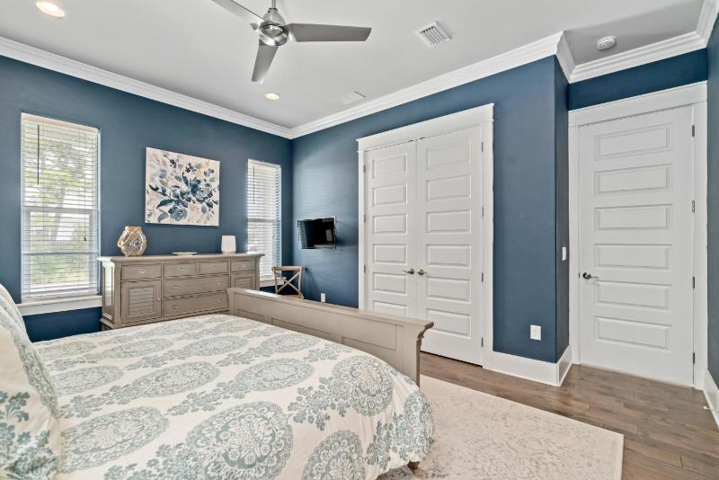 Oceans 11 Oasis at Gulf Place - image 45
