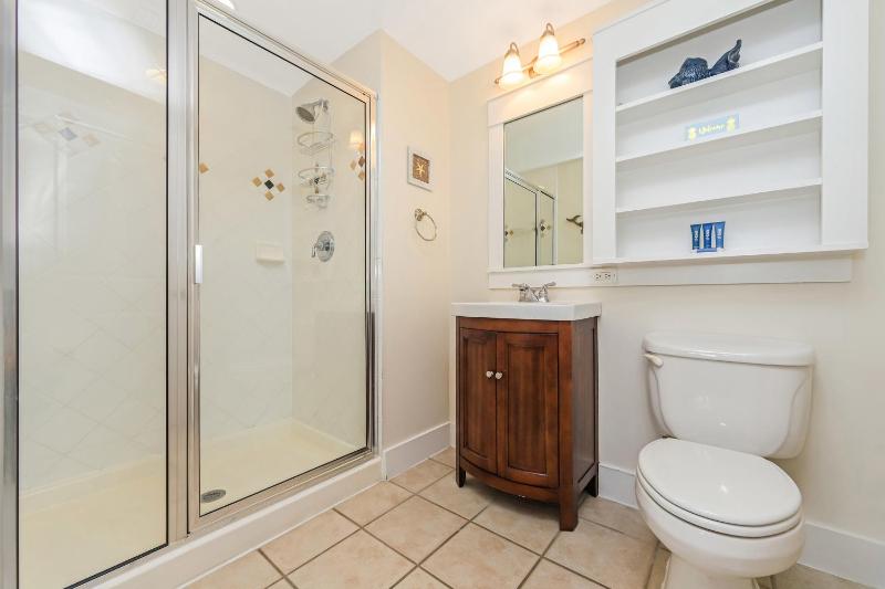 Pilot House 509 - image 17