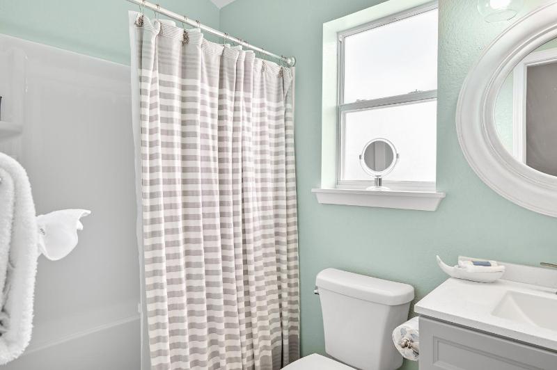 The Hideaway - image 4