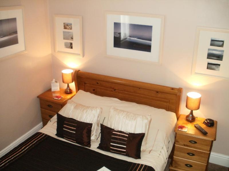Double Room image 1