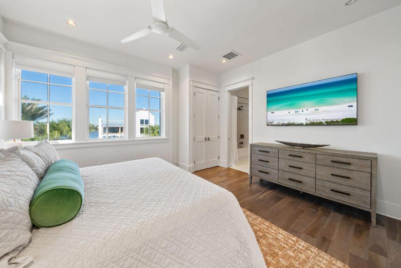 The Odessa by 30A Escapes - image 11