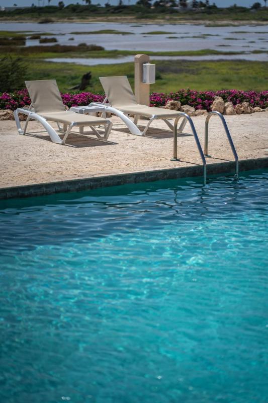 Oasis Hideaway - image 16