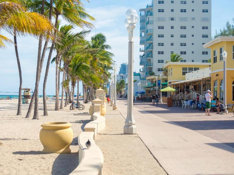 Caribbean Resort by the Ocean - image 23