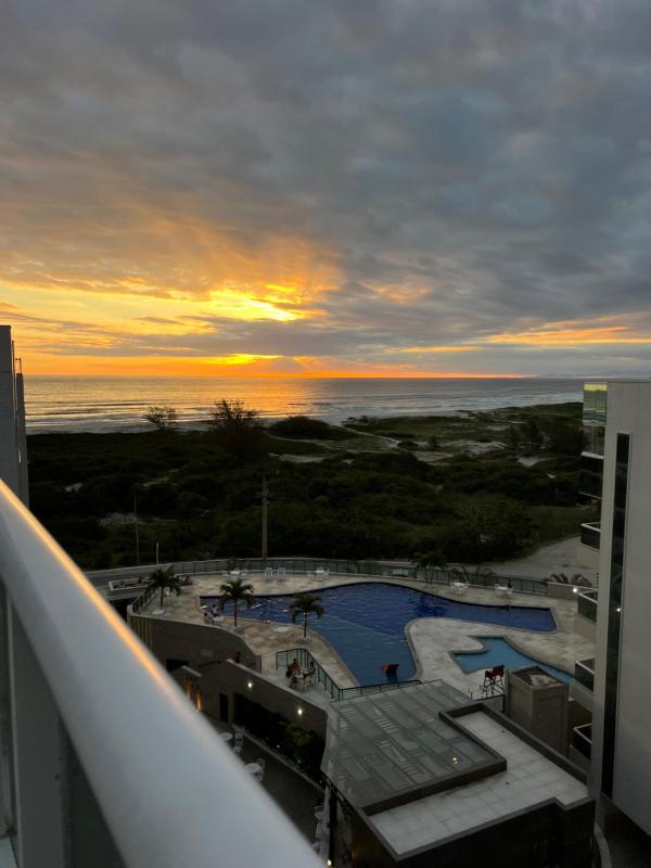 Cobertura Vista para o Mar com Pôr do Sol Espetacular - image 24