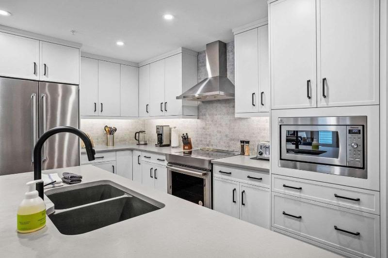 Creekside Cove in Spring Creek - image 18