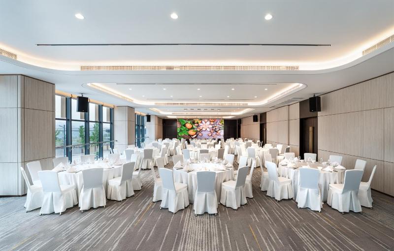 Holiday Inn Express Chongqing Liangjiang Yufu by IHG - image 9