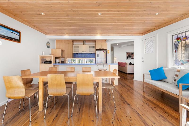 Banksia Cottage - Pet Friendly Waterfront - image 31