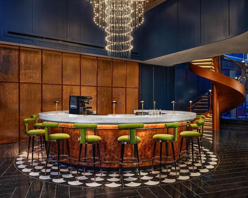 The George Manhattan Tapestry Collection by Hilton - image 14