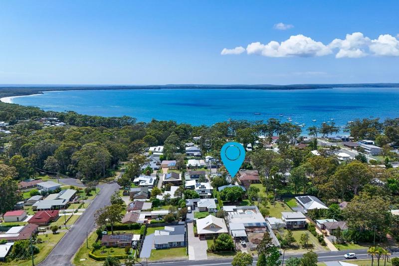 Holiday Retreat Jervis Bay - 5 Min Walk to Bay - image 26