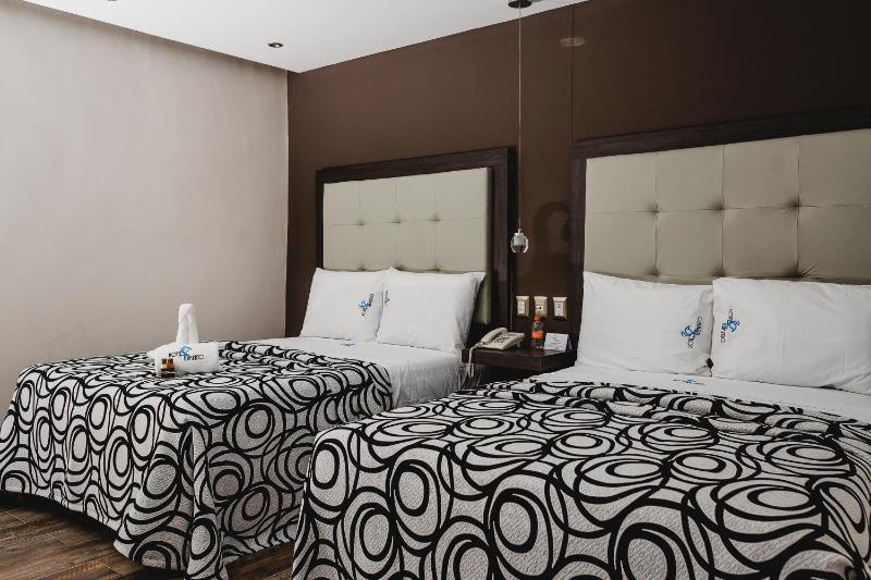 Hotel Flamingo - image 16