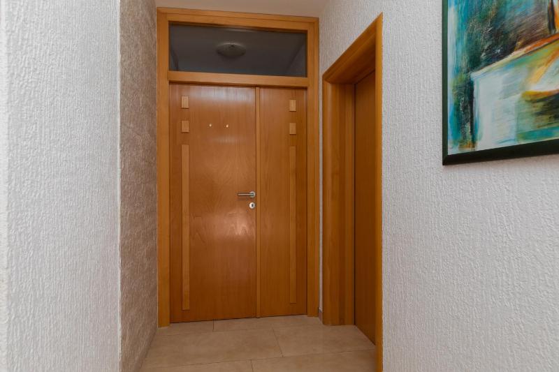 Apartments by the sea Duce Omis - 2992 - image 28
