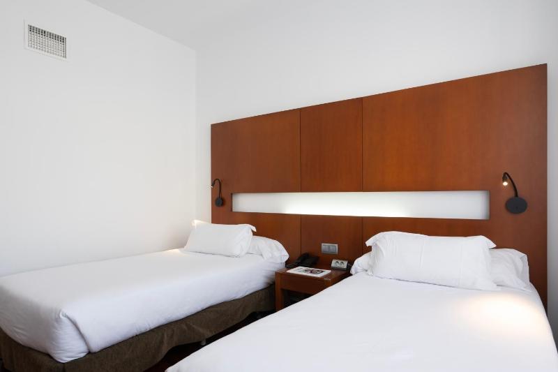 Hotel Maroa Vigo - image 28