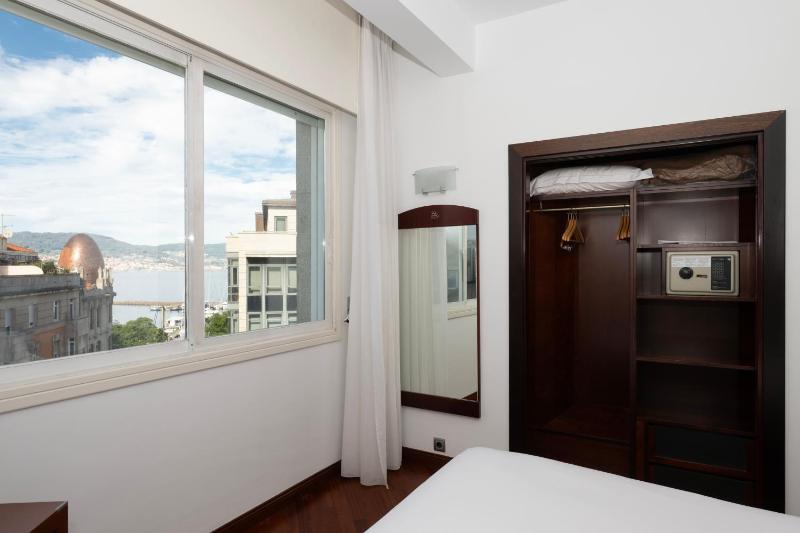 Hotel Maroa Vigo - image 32