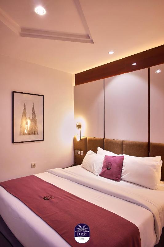 Purple Lavender Hotel Lekki - image 11